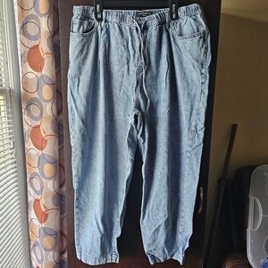 Banana Republic Barrel Light Blue Jeans With Elastic Waistband